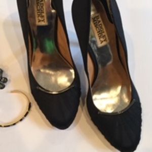 Black Badgley Mischka